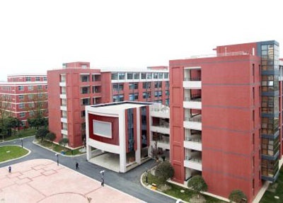 四川托普信息技术职业学院办学实力如何_校园环境好吗