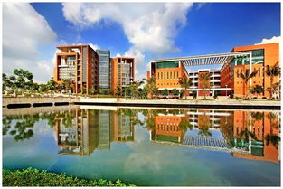 6月22日，70余所高校专家齐聚眉山，现场指导高考志愿填报